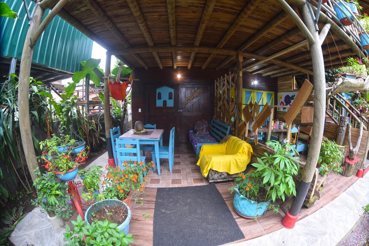 Wood House Hostel La Fortuna Kültér fotó